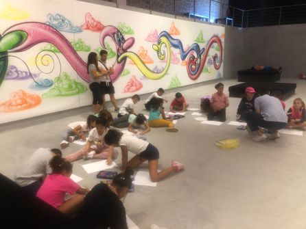 Los escolares durante el taller Los escolares durante el taller
