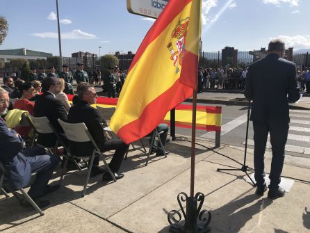 Ponferrada muestra su gratitud a la benemérita en su 175 aniversario Ponferrada muestra su gratitud a la benemérita en su 175 aniversario