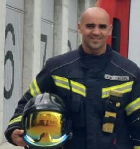 Un bombero de Ponferrada campeón del mundo de piragüismo en China Un bombero de Ponferrada campeón del mundo de piragüismo en China