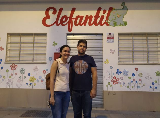 Esperanza dirige la guardería Elefantil que "va muy bien". Esperanza dirige la guardería Elefantil que "va muy bien".