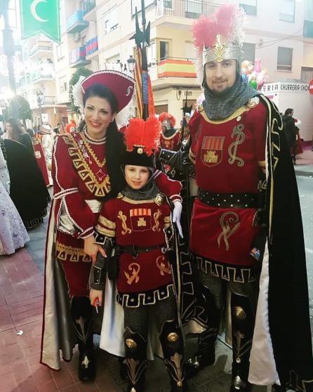 Blas Mataix junto a su esposa e hijo Blas Mataix junto a su esposa e hijo
