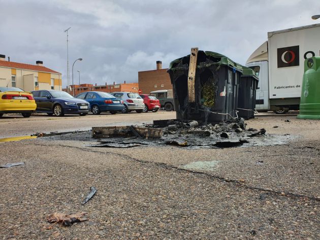 La población pide eficacia y contundencia frente al vandalismo La población pide eficacia y contundencia frente al vandalismo