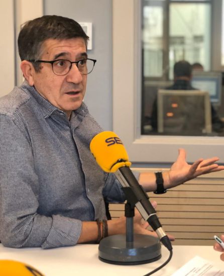 Patxi López: "El Estatuto de Gernika es el momento en el que más vascos nos hemos puesto de acuerdo" Patxi López: "El Estatuto de Gernika es el momento en el que más vascos nos hemos puesto de acuerdo"