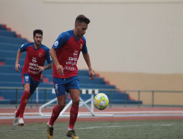 Kevin Cabrera en un partido de la UD Lanzarote. Kevin Cabrera en un partido de la UD Lanzarote.