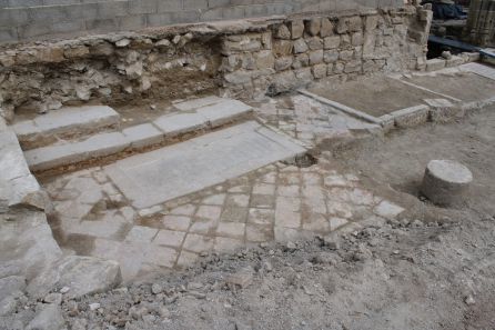 Hallazgos en las ruinas de la iglesia de Santo Tomás en Úbeda Hallazgos en las ruinas de la iglesia de Santo Tomás en Úbeda