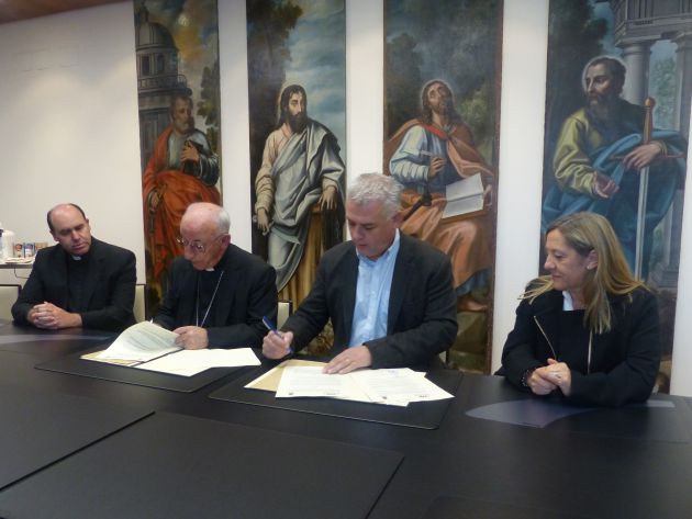 La Diputación de Guadalajara aporta este año 100.000 euros para la restauración de 5 iglesias de la provincia: La Diputación aporta 100.000 euros para restaurar 5 iglesias de la provincia La Diputación de Guadalajara aporta este año 100.000 euros para la restauración de 5 iglesias de la provincia: La Diputación aporta 100.000 euros para restaurar 5 iglesias de la provincia