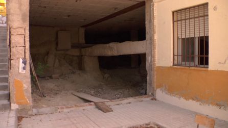 El edificio sur presenta un estado lamentable tras la obras sin concluir al hallarse los fallos estructurales El edificio sur presenta un estado lamentable tras la obras sin concluir al hallarse los fallos estructurales