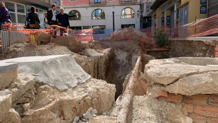 Encontrado el refugio de la Guerra Civil bajo el Mercado Central Encontrado el refugio de la Guerra Civil bajo el Mercado Central