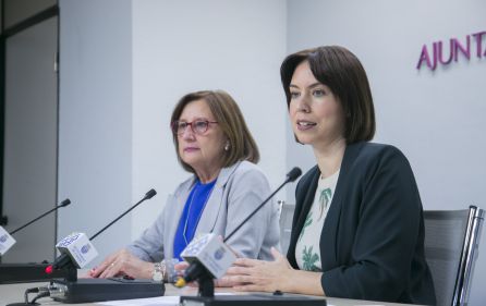 La concejal de Vivienda, Amparo Victoria, y la alcaldesa de Gandia, Diana Morant. La concejal de Vivienda, Amparo Victoria, y la alcaldesa de Gandia, Diana Morant.