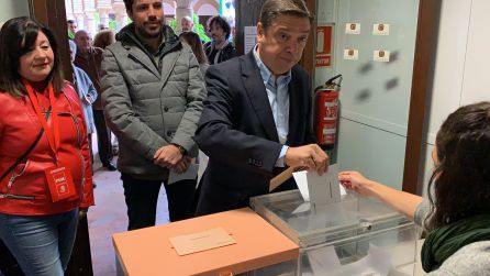 El candidato socialista y Ministro de Agricultura en funciones, Luis Planas El candidato socialista y Ministro de Agricultura en funciones, Luis Planas