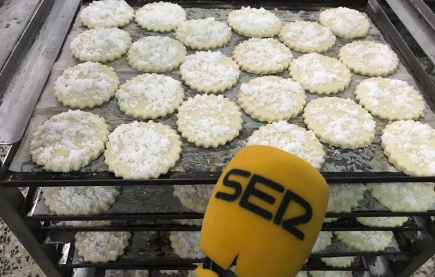Los Agapitos, preparados para cocerlos en el horno Los Agapitos, preparados para cocerlos en el horno