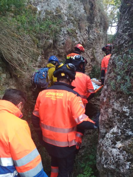 Rescatan en los Molinos del Tajo a un hombre que había sufrido una caída Rescatan en los Molinos del Tajo a un hombre que había sufrido una caída