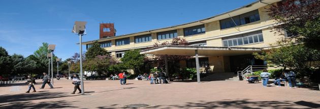 Facultad de Ciencias Sociales de Cuenca. Facultad de Ciencias Sociales de Cuenca.