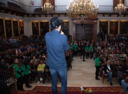 Subasta solidaria: One Day Yes fusiona el arte africano y valenciano en la colección de peces solidarios Samaki Subasta solidaria: One Day Yes fusiona el arte africano y valenciano en la colección de peces solidarios Samaki