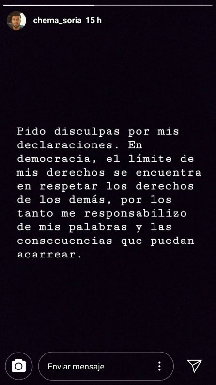 El joven concejal publicó una nueva historia para pedir disculpas, asumir consecuencias y dimitir más tarde de su cargo. El joven concejal publicó una nueva historia para pedir disculpas, asumir consecuencias y dimitir más tarde de su cargo.