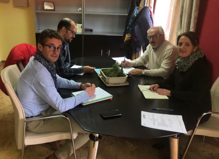 Los alcaldes reunidos en Sorihuela del Guadalimar Los alcaldes reunidos en Sorihuela del Guadalimar
