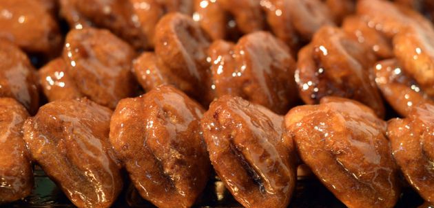Cubiertos de miel, azúcar, chocolate,... en sus múltiples variedades se pueden adquirir en la provincia de Málaga Cubiertos de miel, azúcar, chocolate,... en sus múltiples variedades se pueden adquirir en la provincia de Málaga