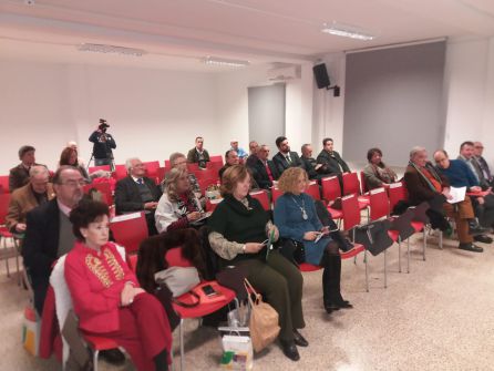 Público asistente a la jornada inaugural Público asistente a la jornada inaugural