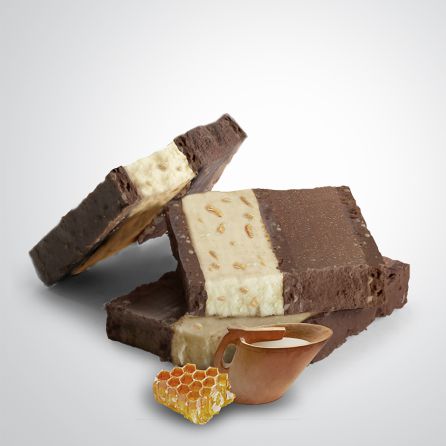 Turrón con leche de oveja latxa, miel, nueces y trufa Turrón con leche de oveja latxa, miel, nueces y trufa