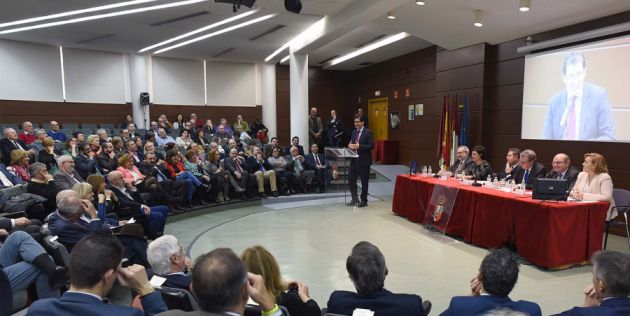García Page sobre Rubalcaba: "Su método vendría muy bien ahora a la sociedad española" García Page sobre Rubalcaba: "Su método vendría muy bien ahora a la sociedad española"