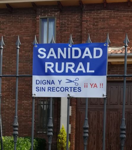 Una de las pancartas repartidas Una de las pancartas repartidas