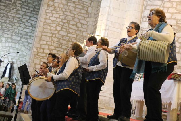 Los villancicos abren la Navidad en la localidad de Pareja (Guadalajara): Pareja recibe la Navidad con su certamen de villancicos Los villancicos abren la Navidad en la localidad de Pareja (Guadalajara): Pareja recibe la Navidad con su certamen de villancicos