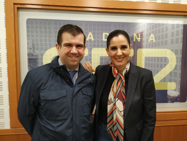 Salvador Ruiz y Diana Navarro Salvador Ruiz y Diana Navarro