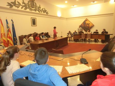 Sesión constitutiva del Consell Local de Infancia y Adolescencia de Dénia. Sesión constitutiva del Consell Local de Infancia y Adolescencia de Dénia.