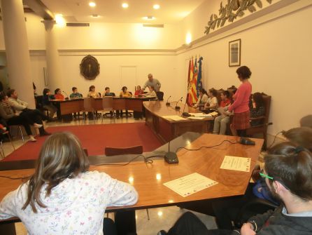 Sesión constitutiva del Consell Local de Infancia y Adolescencia de Dénia. Sesión constitutiva del Consell Local de Infancia y Adolescencia de Dénia.
