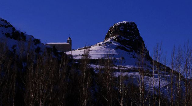 Huélamo es uno de los municipios a más altitud de la provincia de Cuenca y de los más fríos en invierno y frescos en verano. Huélamo es uno de los municipios a más altitud de la provincia de Cuenca y de los más fríos en invierno y frescos en verano.