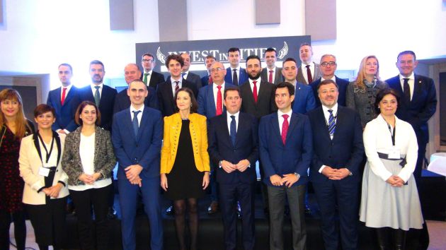 Foto familia INVESTinCITIES. Foto familia INVESTinCITIES.