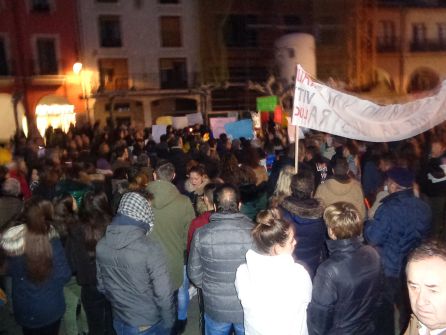 Quinientas personas piden "justicia justa" para los futbolistas condenados en el 'Caso Arandina' Quinientas personas piden "justicia justa" para los futbolistas condenados en el 'Caso Arandina'