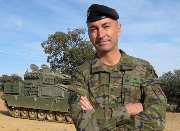 El teniente coronel Hermoso, Jefe del Contingente Terrestre en Letonia. El teniente coronel Hermoso, Jefe del Contingente Terrestre en Letonia.