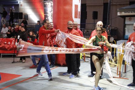 Laura Méndez cruzando la meta en 2018 Laura Méndez cruzando la meta en 2018