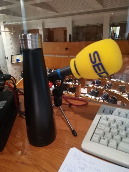 Botellas personalizadas también para los medios de comunicación Botellas personalizadas también para los medios de comunicación