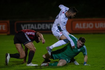 Dioni rondó el gol ante Carrio Dioni rondó el gol ante Carrio