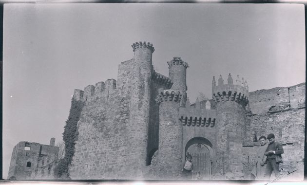 Fachada del castillo Fachada del castillo
