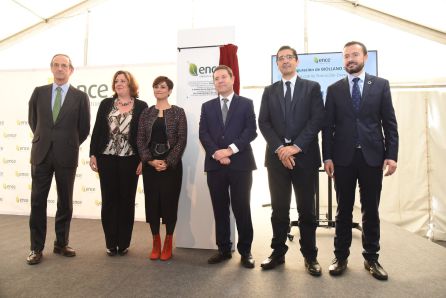 De izquierda a derecha, Ignacio Colmenares, Patricia Franco, Isabel Rodríguez, Emiliano García-Page, José Manuel Caballero y José Luis Escudero ante la placa conmemorativa descubierta hoy De izquierda a derecha, Ignacio Colmenares, Patricia Franco, Isabel Rodríguez, Emiliano García-Page, José Manuel Caballero y José Luis Escudero ante la placa conmemorativa descubierta hoy