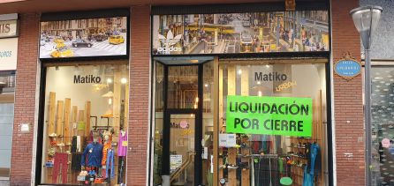 vídeo: ¿Internet: Ventaja o competencia para el comercio? vídeo: ¿Internet: Ventaja o competencia para el comercio?