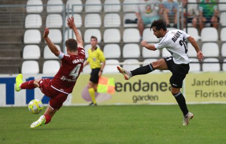 Alain Eizmendi adelantó al Real Unión en el choque de ida Alain Eizmendi adelantó al Real Unión en el choque de ida