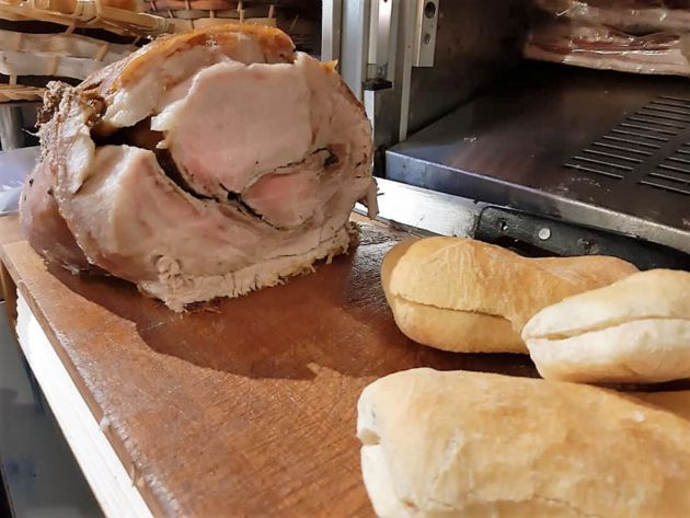 Porchetta en Antica Bottega Di Norcia Porchetta en Antica Bottega Di Norcia