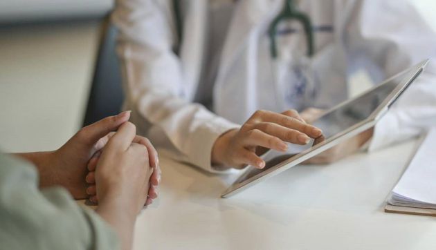La Junta de Personal del hospital de Cuenca trabaja también para minimizar los riesgos inherentes al trabajo sanitario. La Junta de Personal del hospital de Cuenca trabaja también para minimizar los riesgos inherentes al trabajo sanitario.