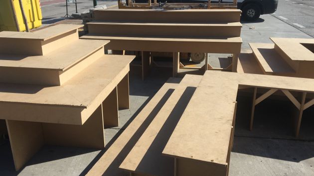 Algunas de las estructuras de madera usadas durante la gala Algunas de las estructuras de madera usadas durante la gala