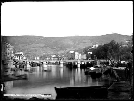 Puente de Isabel II de Bilbao hacia 1870 Puente de Isabel II de Bilbao hacia 1870