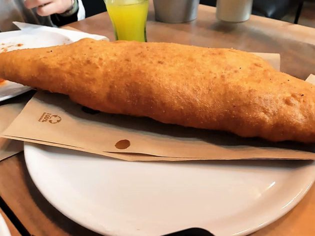 Pizza frita auténtica napolitana Pizza frita auténtica napolitana