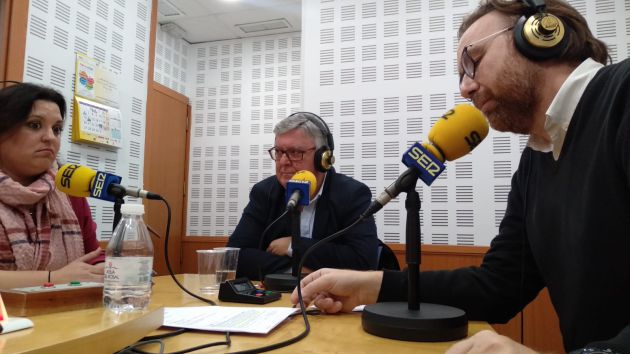 Carmen Quintero de Coag y Miguel Cobos de Upa, durante la entrevista en Radio Córdoba Carmen Quintero de Coag y Miguel Cobos de Upa, durante la entrevista en Radio Córdoba