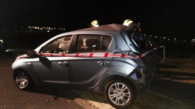 Así quedó el vehículo siniestrado. Así quedó el vehículo siniestrado.