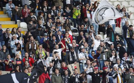 El fondo norte del estadio acogerá a más de cuatrocientos salmantinos El fondo norte del estadio acogerá a más de cuatrocientos salmantinos