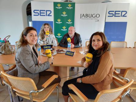 Hoy por Hoy Huelva en directo desde el edificio "El tiro de pichón", sede de la Denominación de Origen Jabugo (Jabugo-Huelva) Hoy por Hoy Huelva en directo desde el edificio "El tiro de pichón", sede de la Denominación de Origen Jabugo (Jabugo-Huelva)