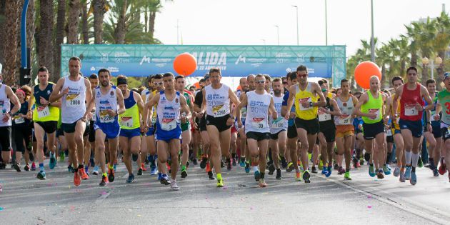 Salida de la Media Maratón Aguas de Alicante 2018 Salida de la Media Maratón Aguas de Alicante 2018